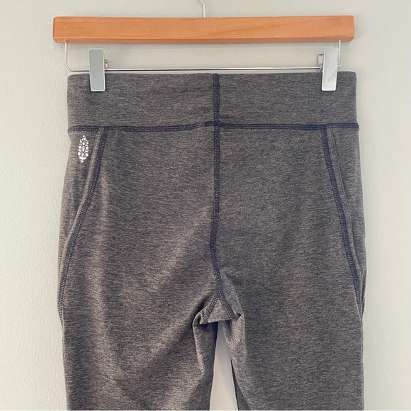 Free People Movement Infinity Leggings in Heather Khaki Green Medium - Picture 7 of 15